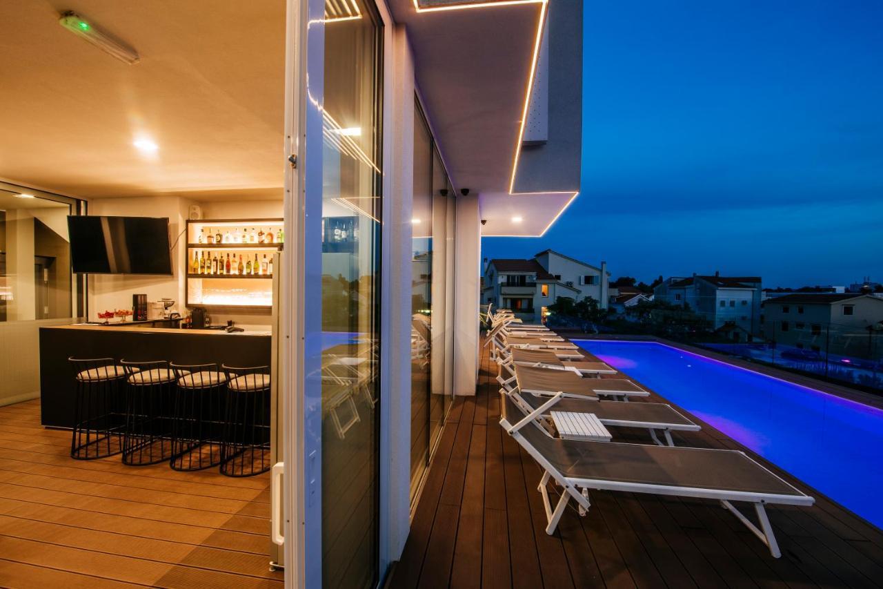Dedaj Resort - Villa Almaro Zara Esterno foto