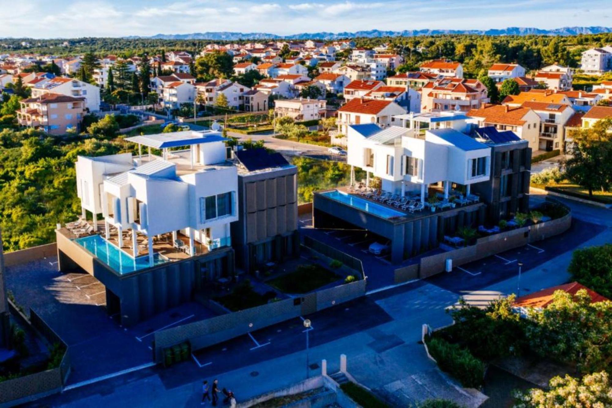Dedaj Resort - Villa Almaro Zara Esterno foto